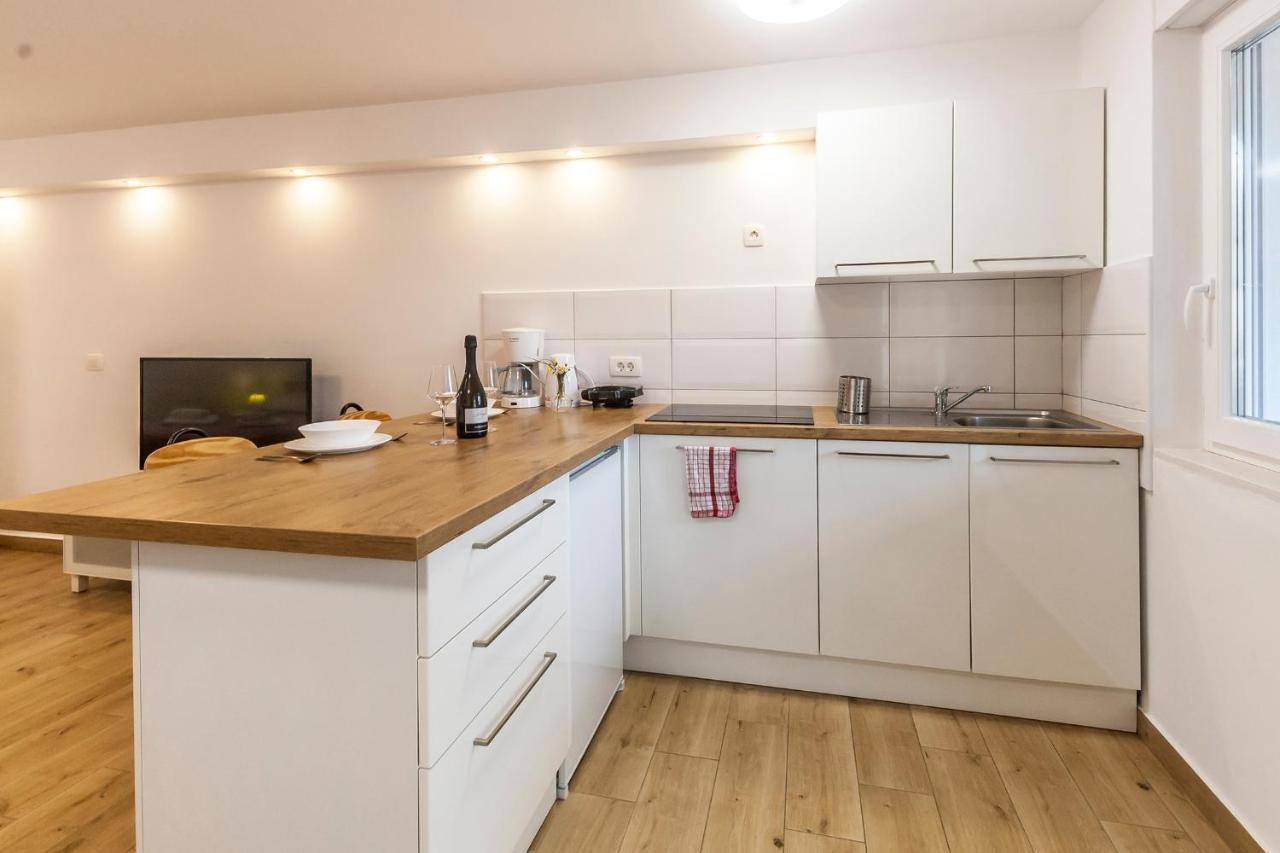 Studio & Apartment 'The Roots Apartments' Near Pula, Istria, Croatia Dış mekan fotoğraf
