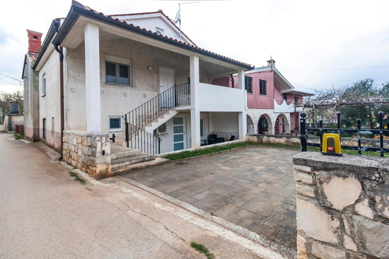 Studio & Apartment 'The Roots Apartments' Near Pula, Istria, Croatia Dış mekan fotoğraf